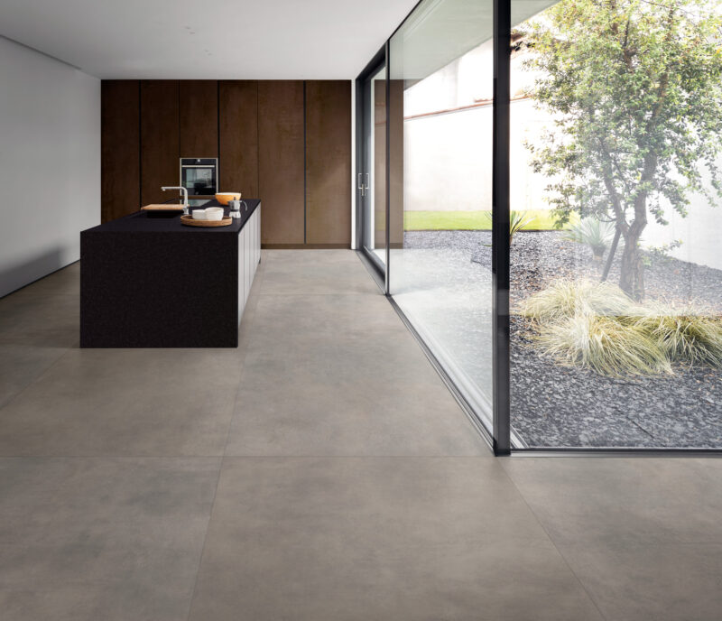 https://www.marazzi-top.cz/wp-content/uploads/2024/10/Marazzi_Grande_Metal_Look_022.jpg